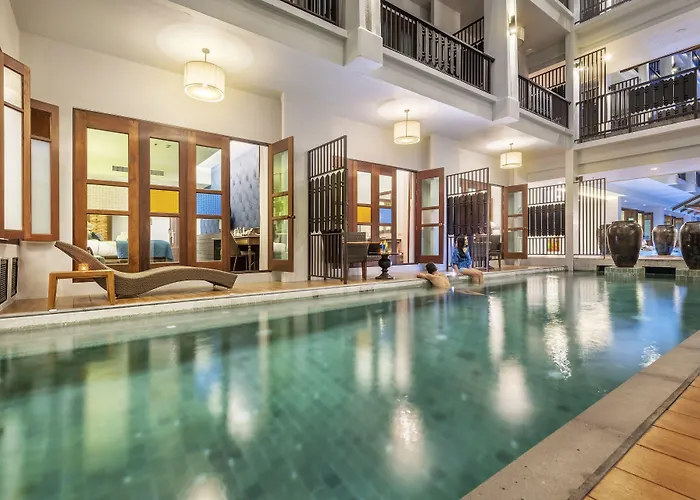 Monkham VillageHatyai Hotel